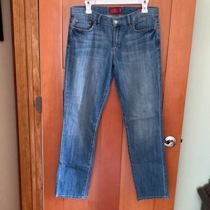 Lucky Brand Sweet ‘N Straight Jeans, size 10/30, Medium Wash, Great Condition